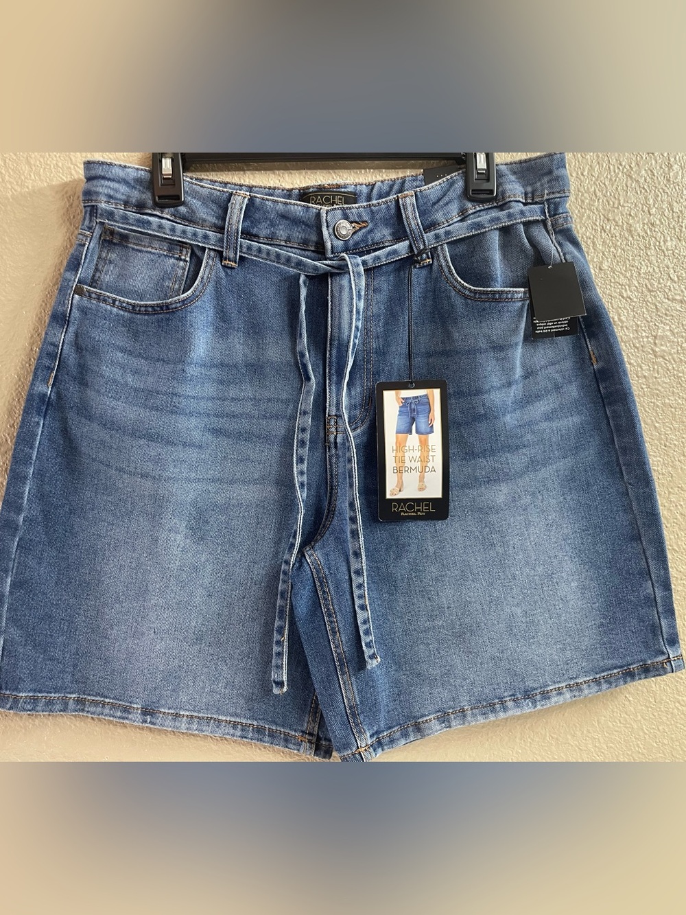 RACHEL Rachel Roy Women’s Light Blue Tie-Waist Denim Bermuda Shorts size 12/31
